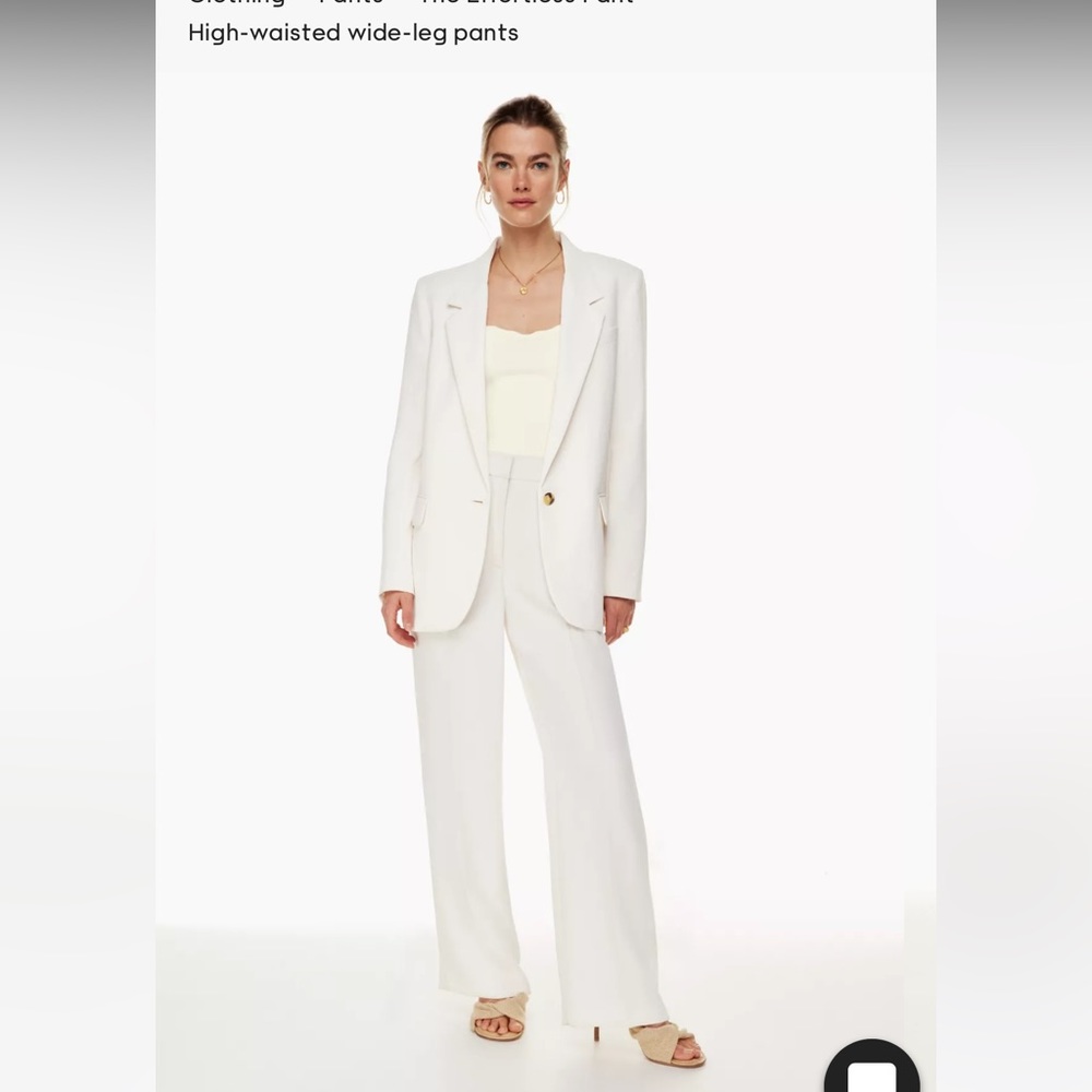 Aritzia effortless Pant light Birch size 2L